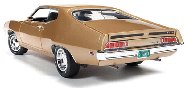 1/18 1970 Ford Torino Cobra Gold