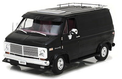 1/18 1976 Chevrolet G-Series Van