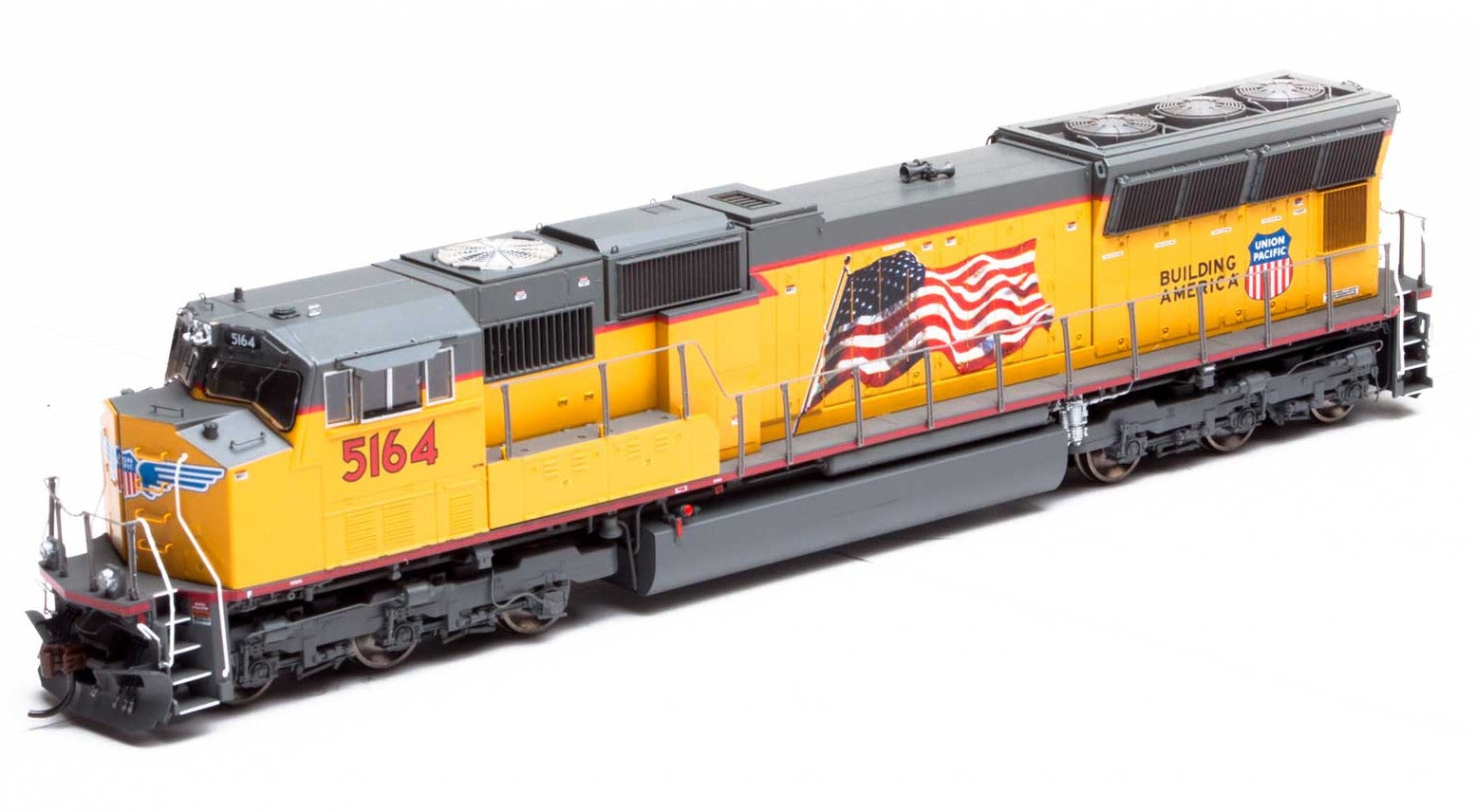 HO SD70M with DCC & Sound, UP/Flag #5164