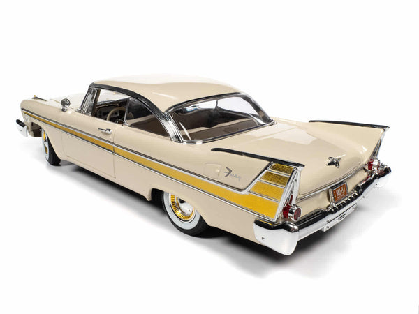 1/18 1957 Plymouth Fury